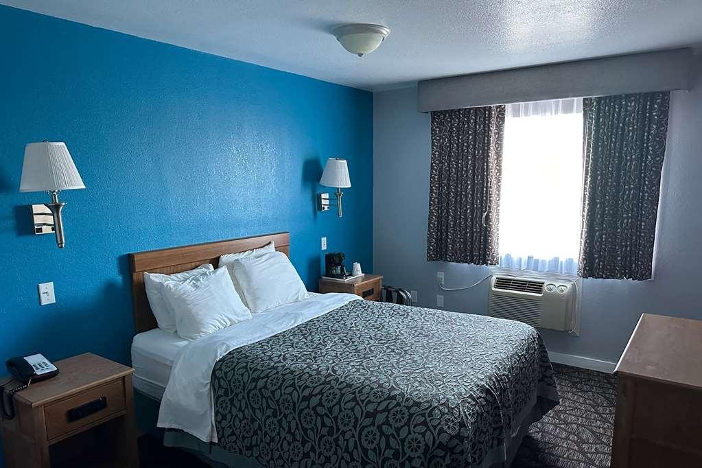 Baymont By Wyndham Manistee Hotel Kamer foto